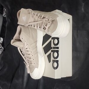 Adidas bravada 2.0 sneakers